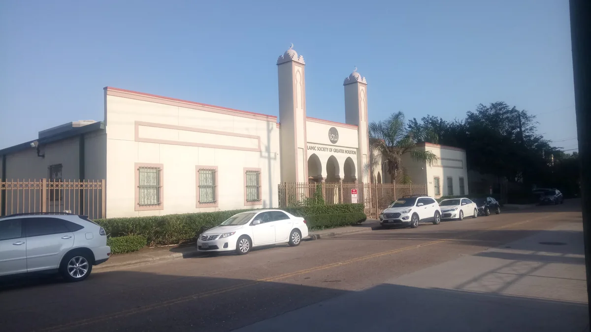 The Islamic Society of Greater Houston mosque in Upper Kirby, seen from Eastside Street.